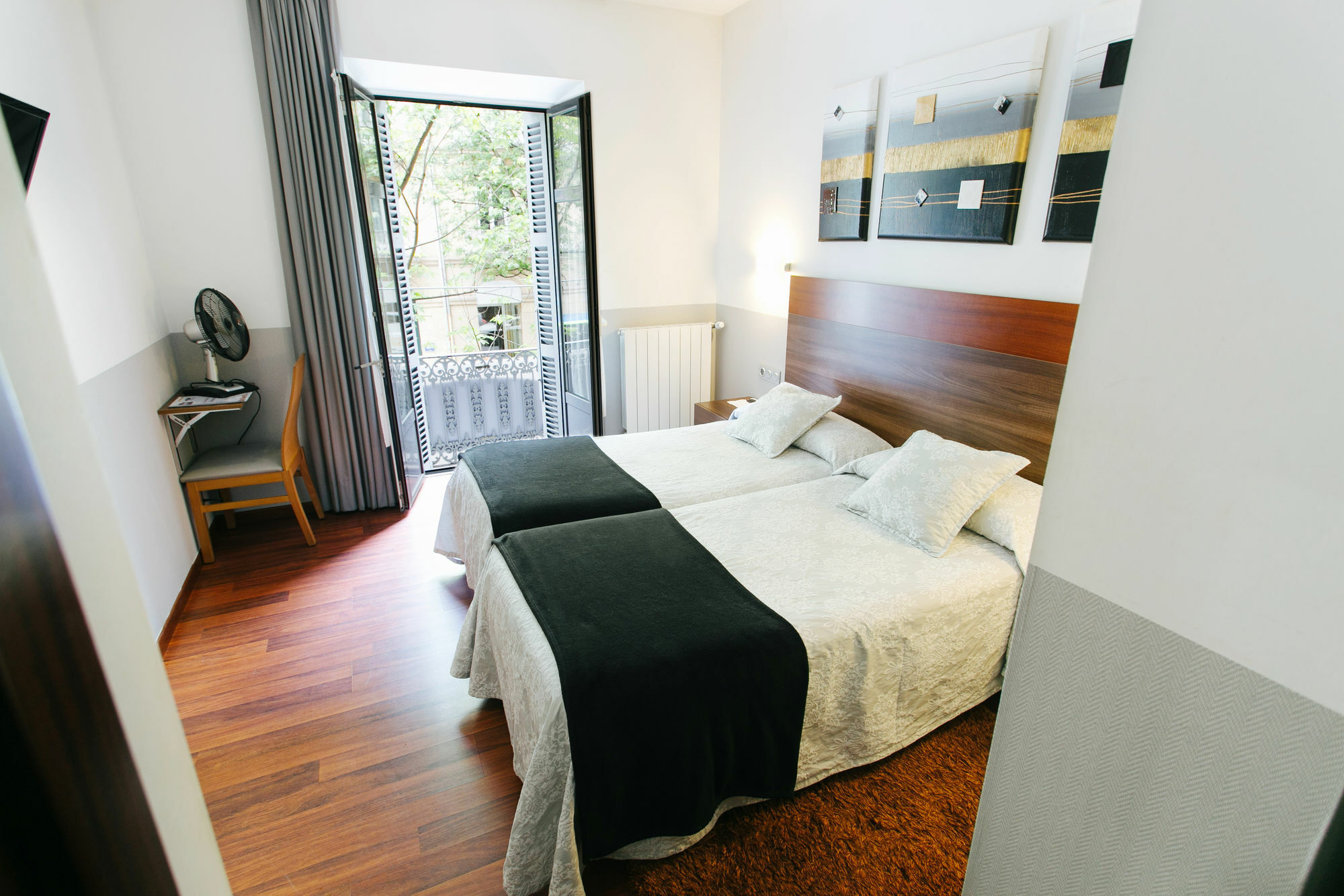 Hostal San Ignacio Centro Saint-Sébastien Extérieur photo