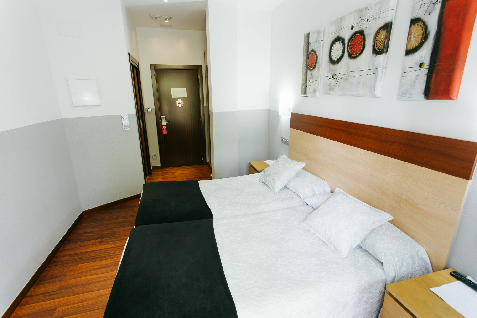 Hostal San Ignacio Centro Saint-Sébastien Extérieur photo